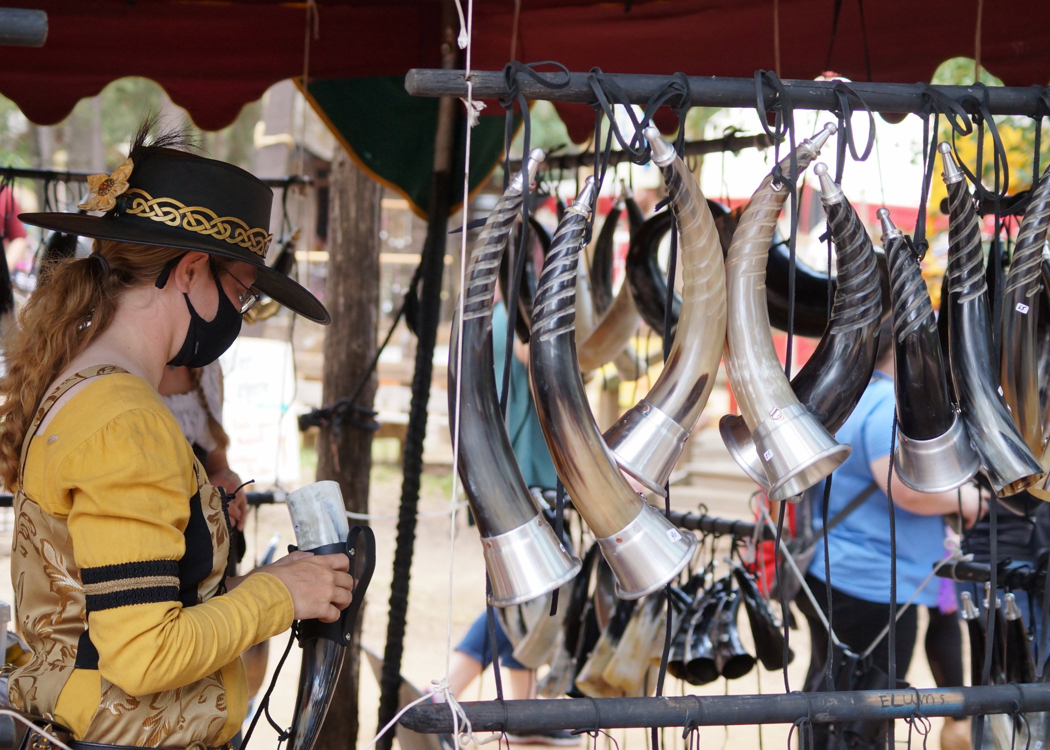 Horn Vendor